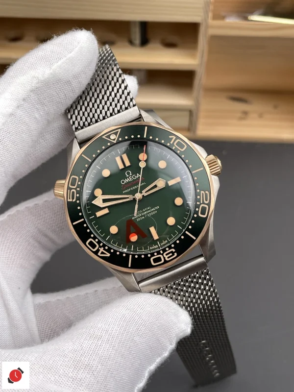 高仿歐米茄-Omega 海馬300系列 銅金綠盤 42MM