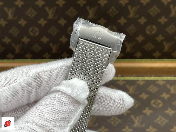 高仿歐米茄-Omega 海馬300系列 無暇赴死 鈦金屬黑盤 42MM