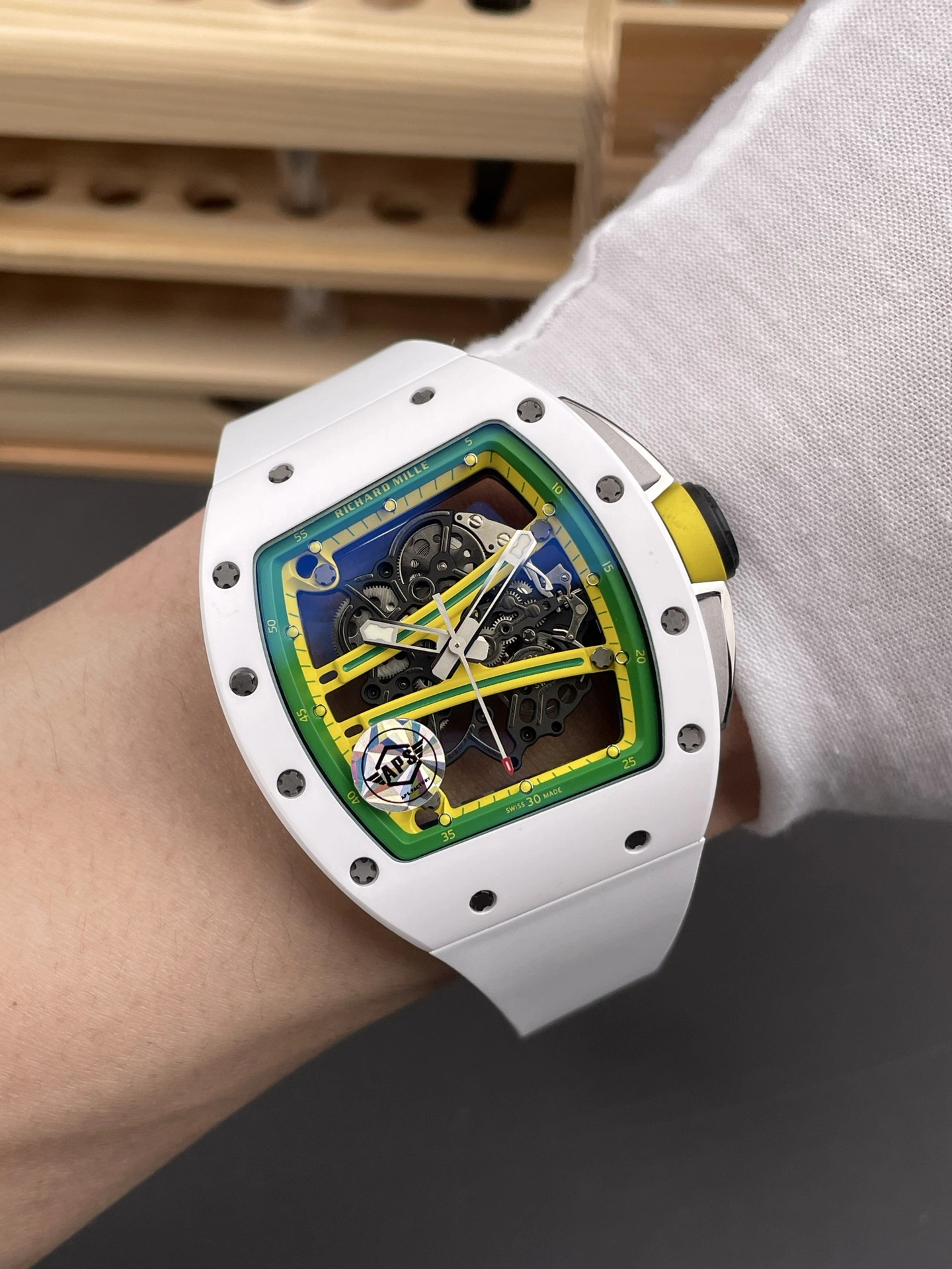高仿理查德·米勒 Richard Mille RM61-01 白陶瓷綠跑道