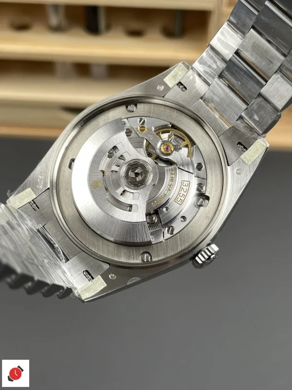 高仿勞力士Rolex 星期日曆 Day-Date DD 白羅馬 40MM m228239