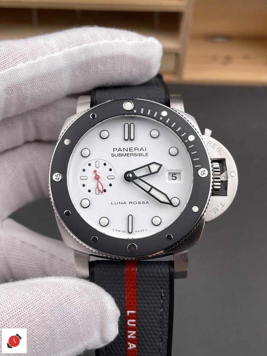 高仿沛納海-Panerai 潛行系列 PAM1579 42MM