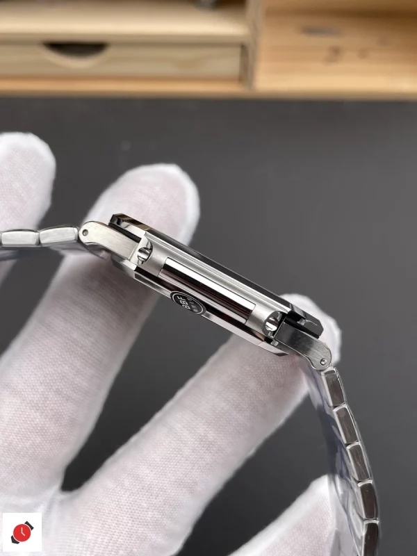 高仿百達翡麗 PP Cubitus系列 鋼王 5821 方盒子 綠盤