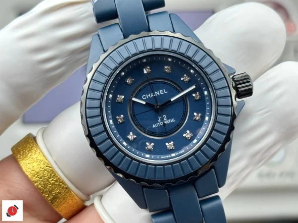 高仿香奈兒Chanel-J12 藍色陶瓷鑽刻 33MM