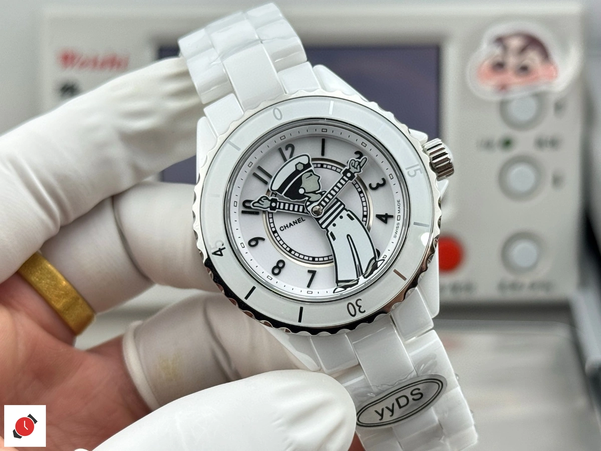 高仿香奈兒Chanel-J12 白色陶瓷-公仔特別款 38MM