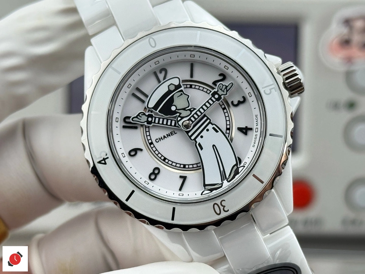 高仿香奈兒Chanel-J12 白色陶瓷-公仔特別款 38MM
