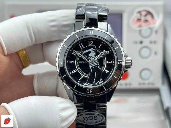 高仿香奈兒Chanel-J12 黑色陶瓷-公仔特別款 38MM