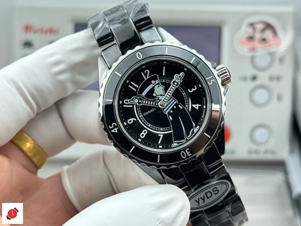 高仿香奈兒Chanel-J12 黑色陶瓷-公仔特別款 38MM