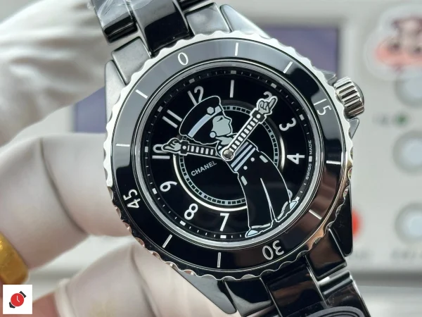 高仿香奈兒Chanel-J12 黑色陶瓷-公仔特別款 38MM