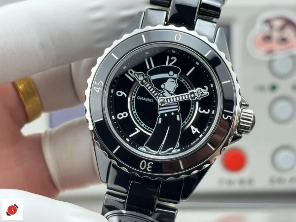 高仿香奈兒Chanel-J12 黑色陶瓷-公仔特別款 38MM