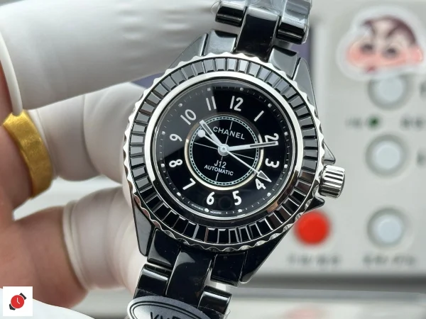 高仿香奈兒Chanel-J12 黑色冰糖鑽 33MM