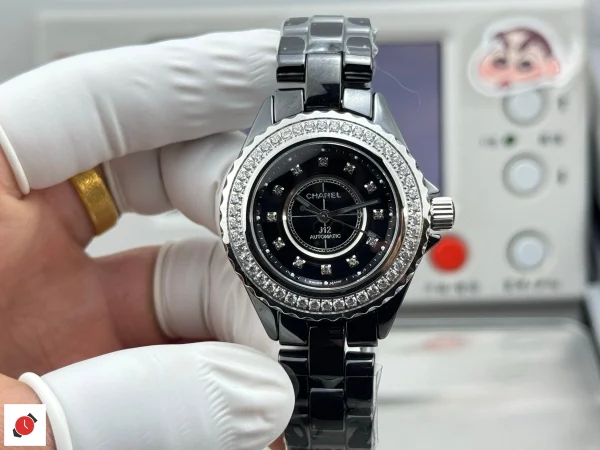 高仿香奈兒Chanel-J12 黑陶瓷鑲鑽 33MM