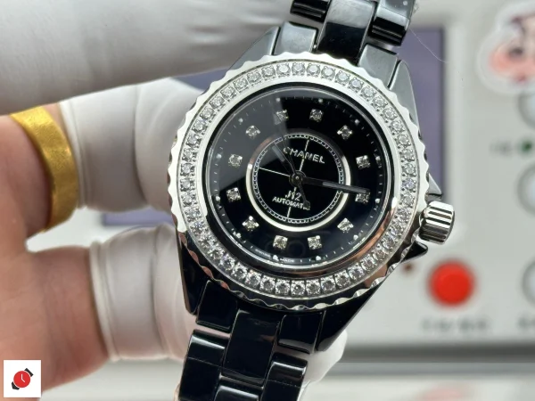 高仿香奈兒Chanel-J12 黑陶瓷鑲鑽 33MM