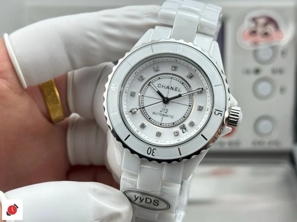 高仿香奈兒Chanel-J12 白色陶瓷鑽盤 38MM