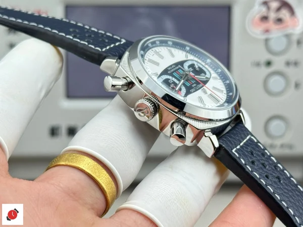 高仿百年靈 BREITLING TopTime系列 藍白盤