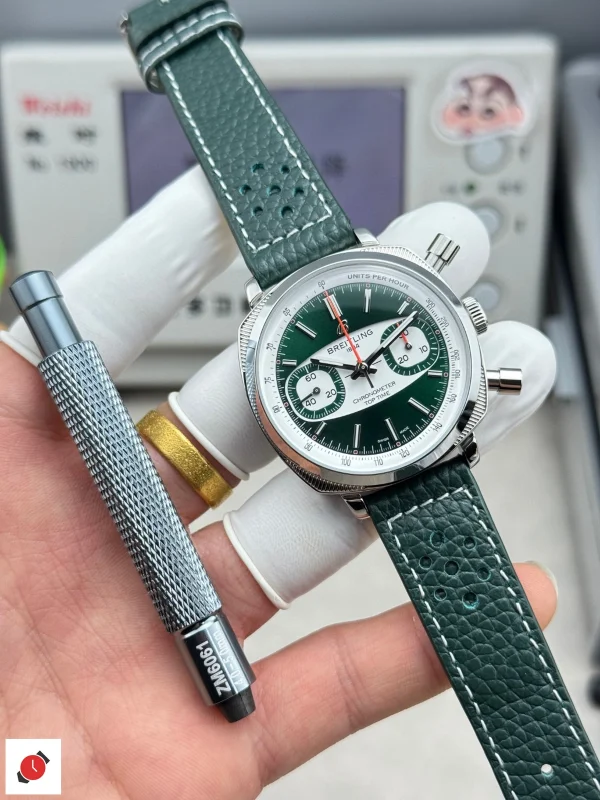 高仿百年靈 BREITLING TopTime系列 綠白盤
