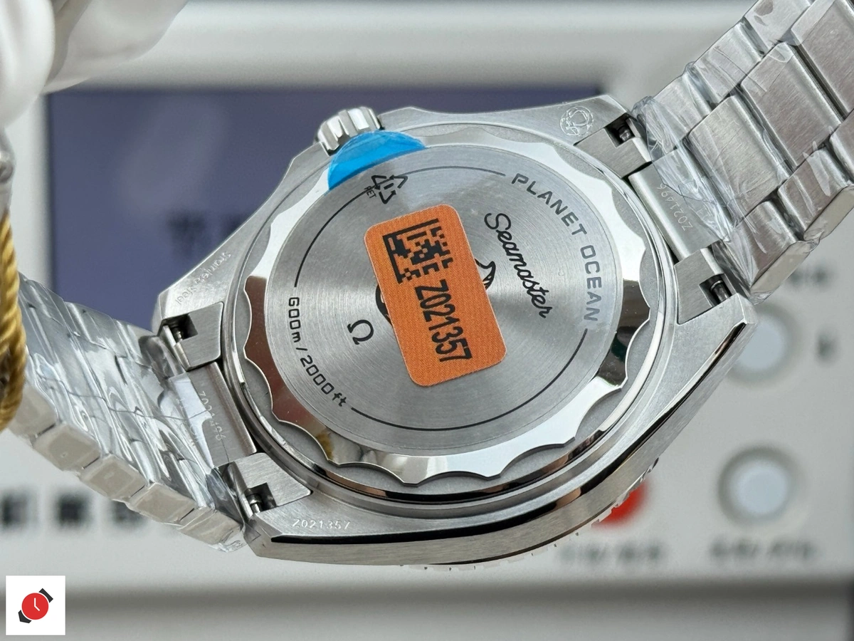 高仿歐米茄-Omega 海馬600系列 橙色陶瓷圈口鋼帶