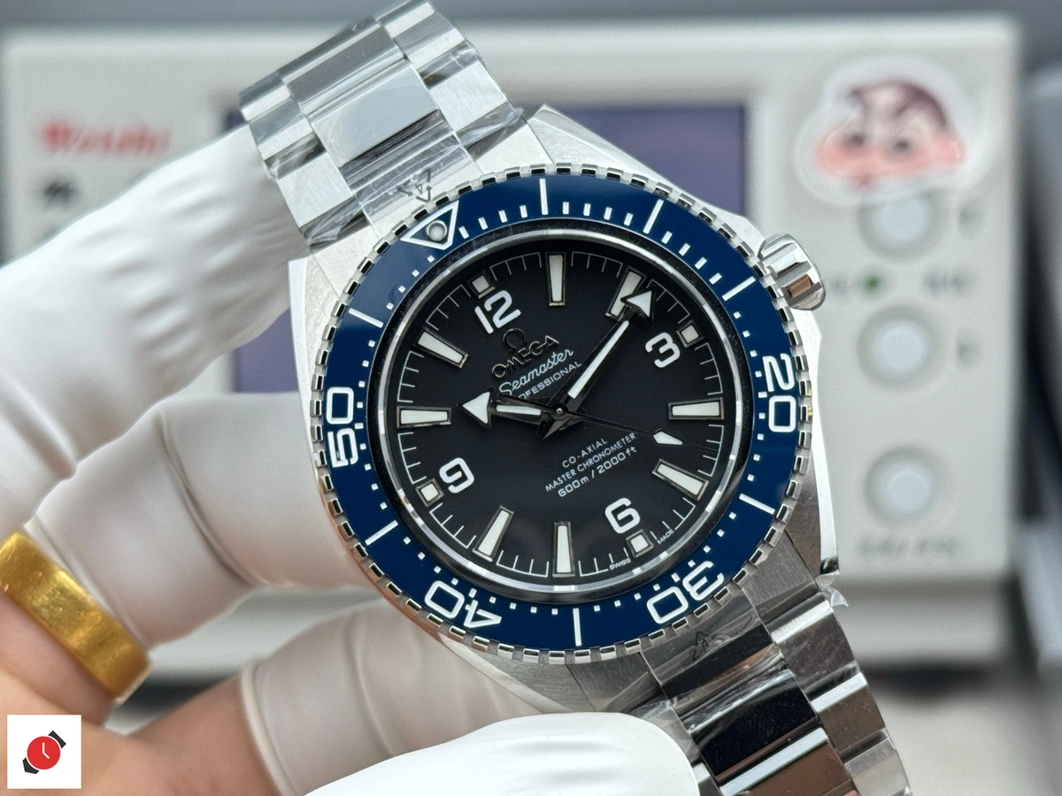 高仿歐米茄-Omega 海馬600系列 藍色陶瓷圈口鋼帶