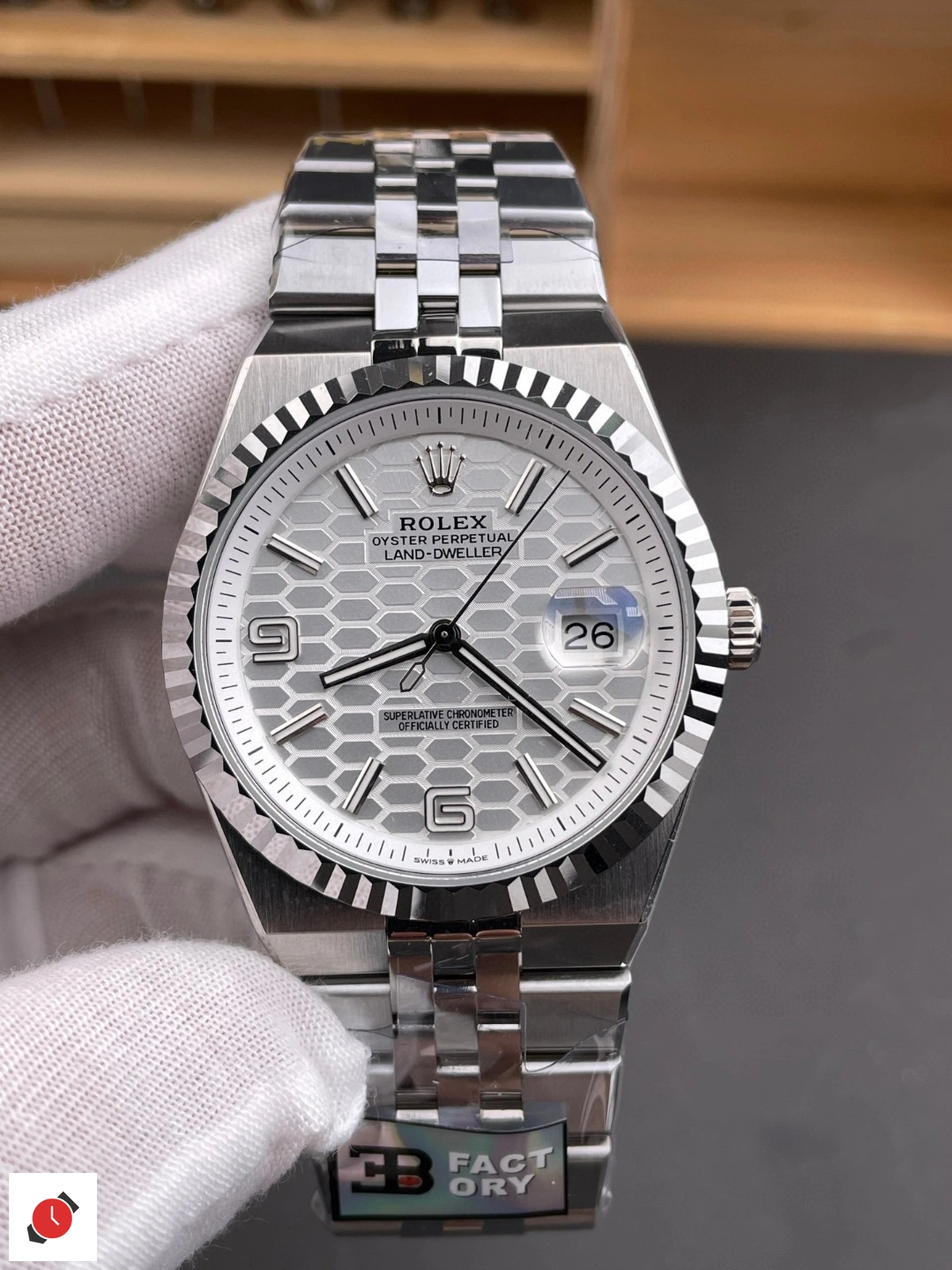 高仿勞力士-Rolex 陸使型 Land-Dweller 白盤 40MM
