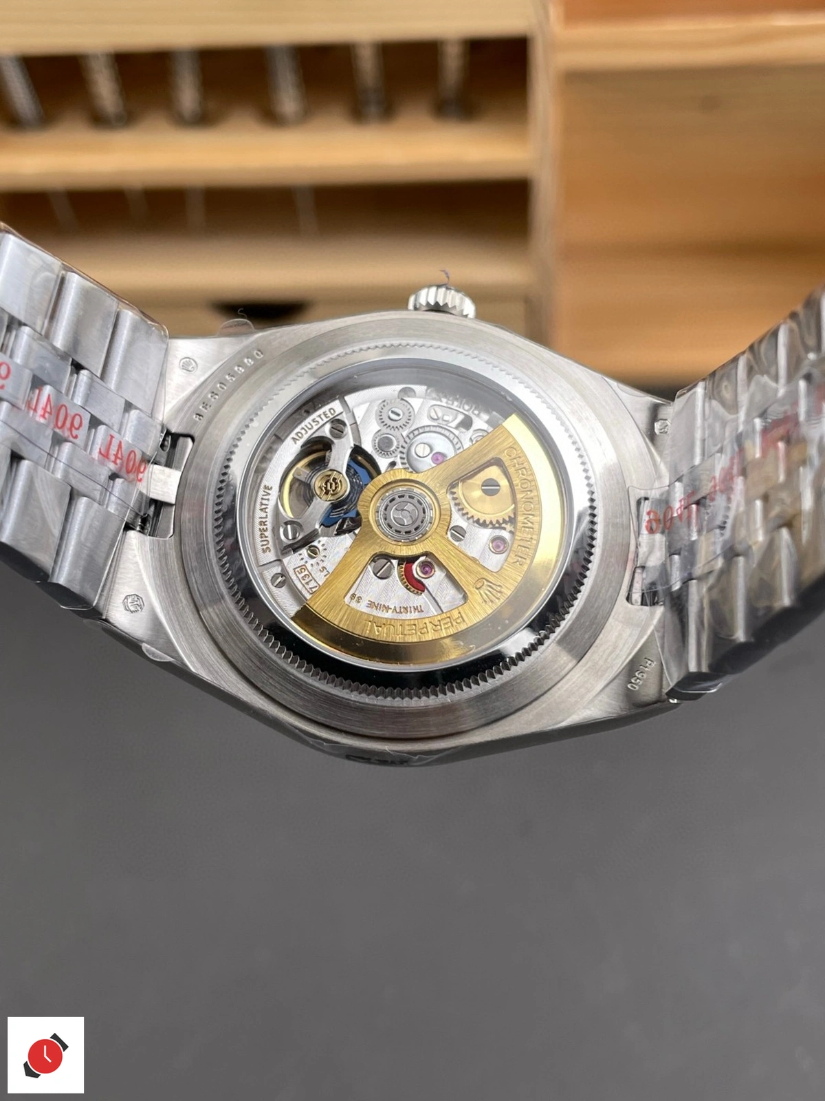 高仿勞力士-Rolex 陸使型 Land-Dweller 白盤 40MM