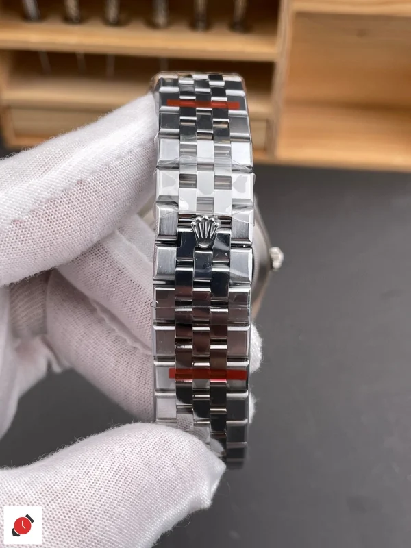 高仿勞力士-Rolex 陸使型 Land-Dweller 白盤 40MM
