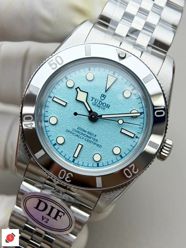 高仿帝舵 black bay 54 湖水藍 37MM