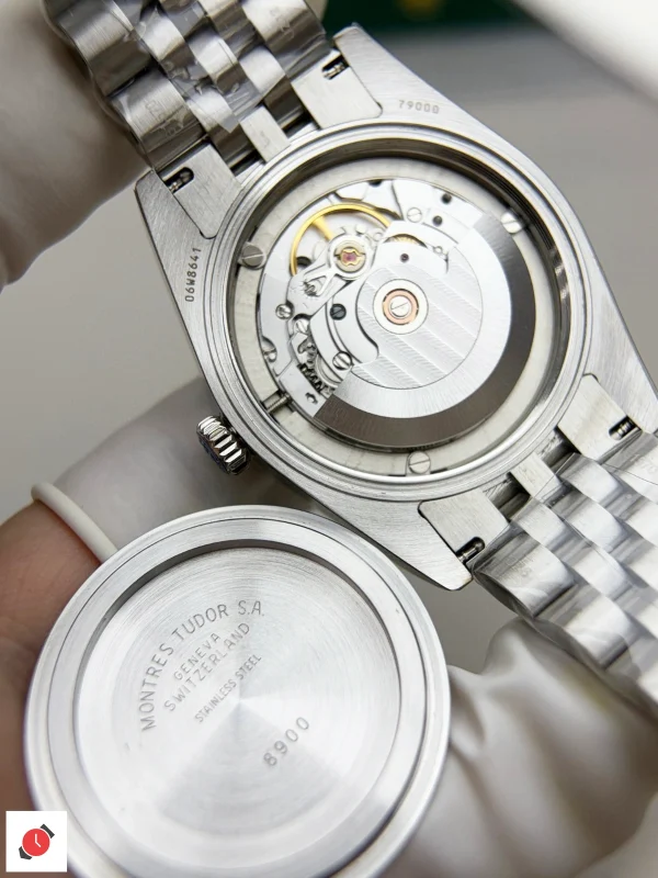 高仿帝舵 black bay 54 湖水藍 37MM