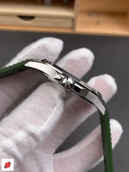 高仿百達翡麗 PP 5168G 绿盤 42MM