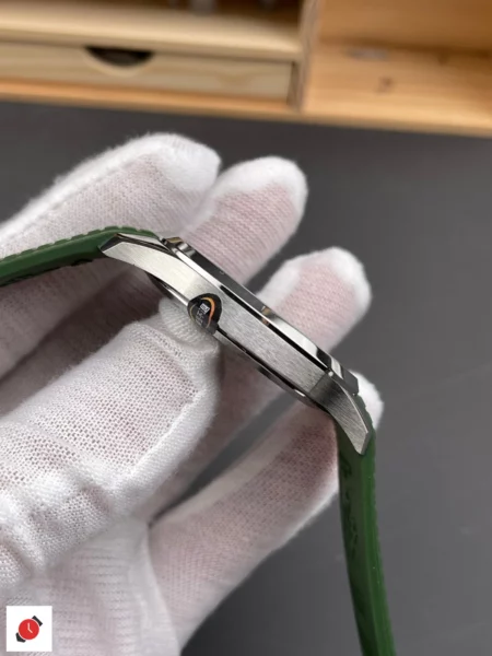 高仿百達翡麗 PP 5168G 绿盤 42MM