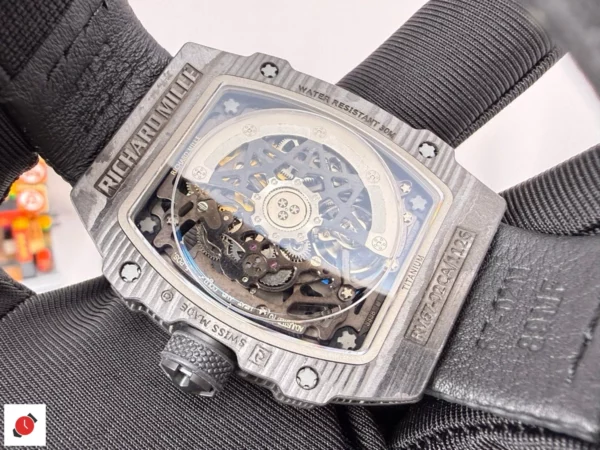 高仿里查德米爾 Richard Mille RM67-02 碳纖維 黑把頭