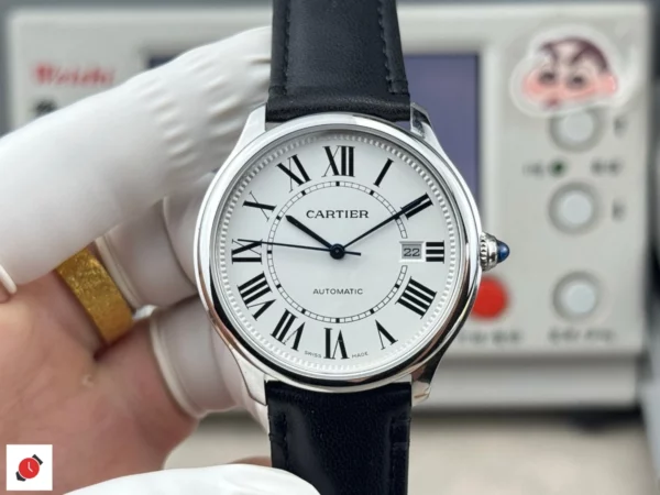 高仿卡地亞 cartier 倫敦系列 40MM 白盤黑帶