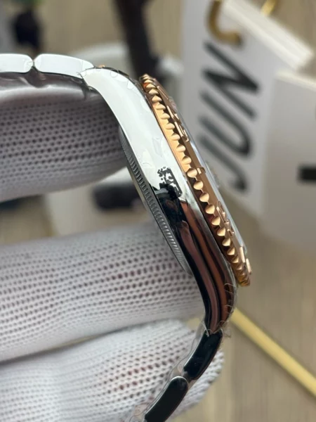 高仿勞力士Rolex 遊艇系列 間玫瑰金黑盤