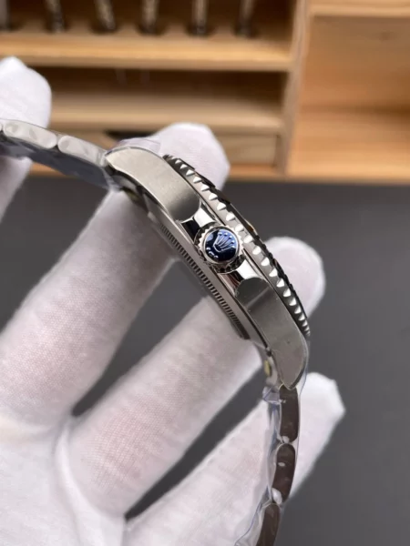 高仿勞力士Rolex 鈦遊艇 黑盤 m226627-0001